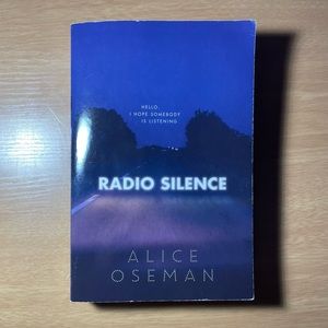 alice oseman- radio silence (paperback)